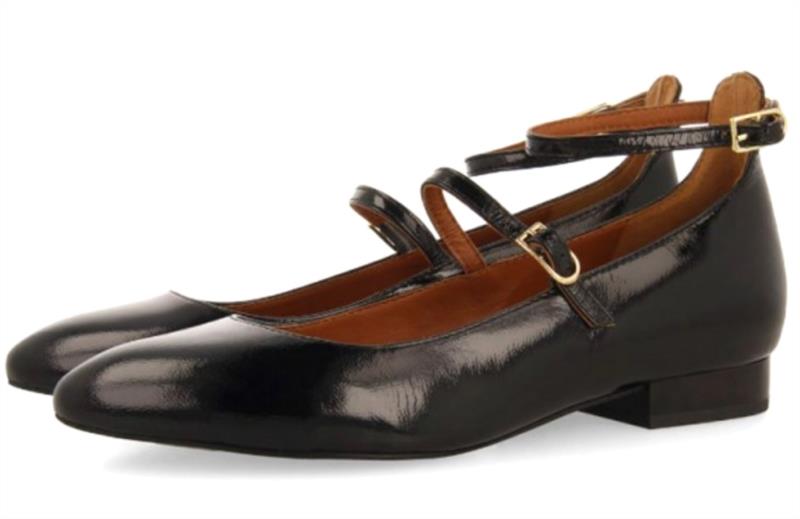 Zapato tiras GIOSEPPO modelo KALSEN 73637 NEGRO